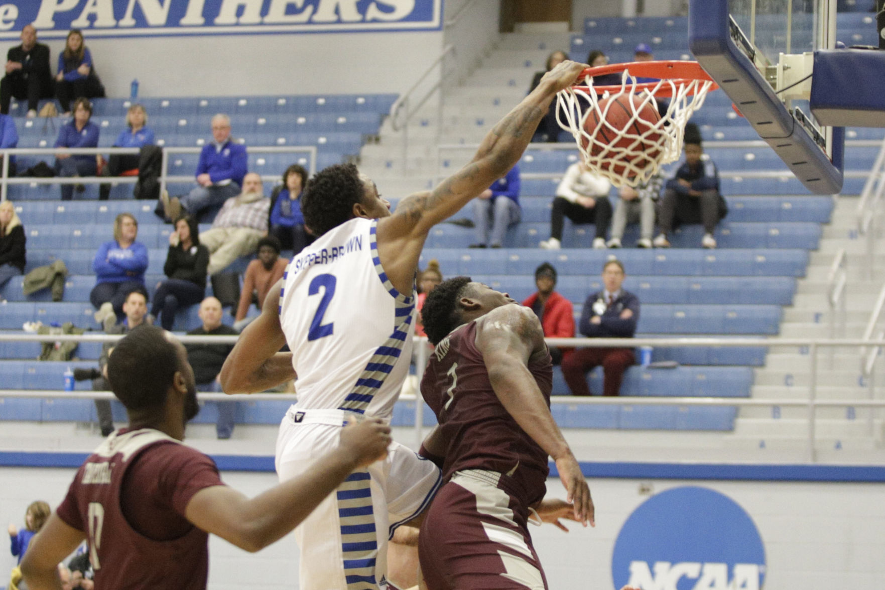 GALLERY-EIU-v-EKU-mbb-031-020720.JPG